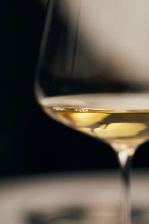 Pohár vína (biele / červené)